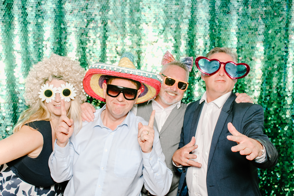 modern cotswolds photo booth for wedding and events