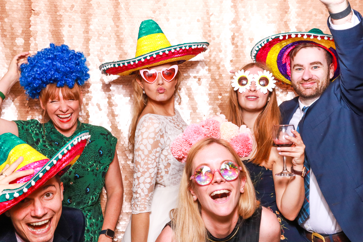 lapstone barn wedding photo booth