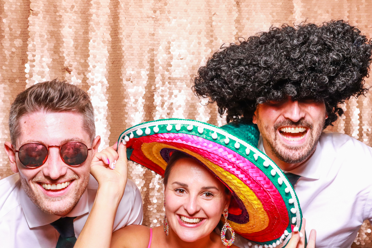 wedding entertainment at lapstone barn with mad hat photo booth