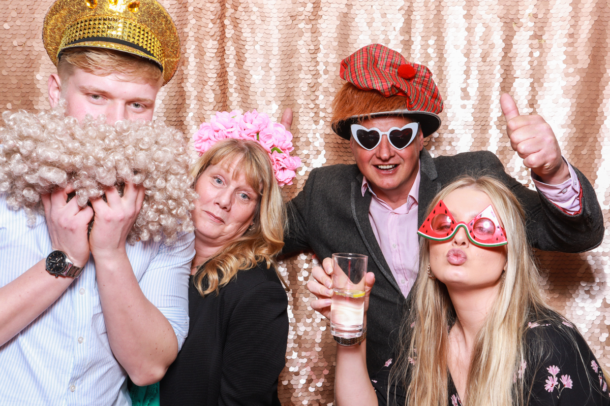 best cotswolds party entertainment photo booth hire
