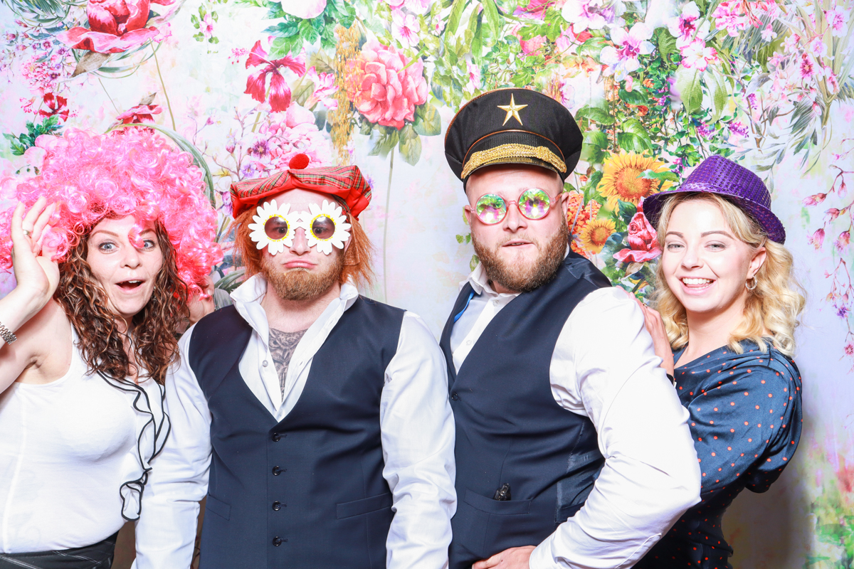 best cotswolds photo booth party entertainment
