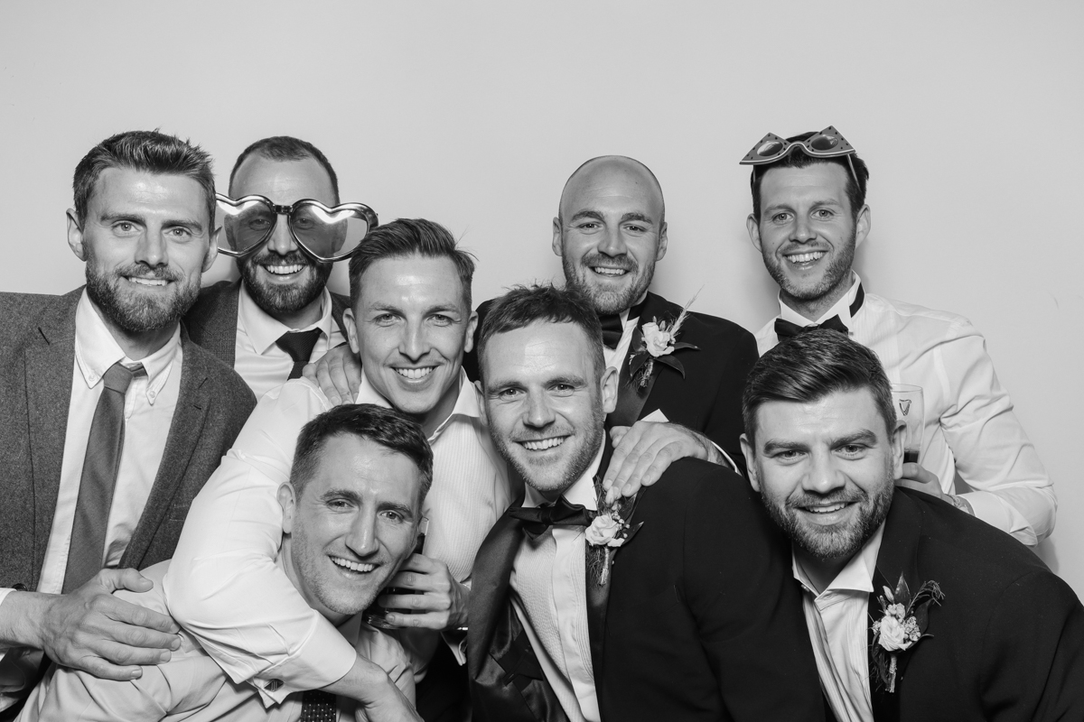 wedding entertainment cotswolds photo booth hire