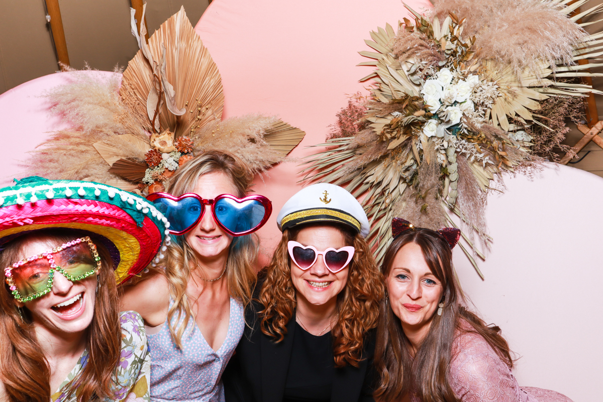 Thorpe Gardens Wedding Photo Booth Hire