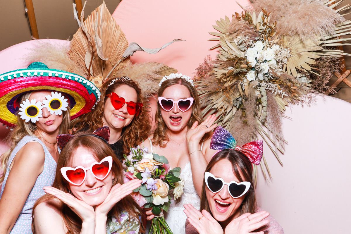 cripps and co photo booth hire cotswolds