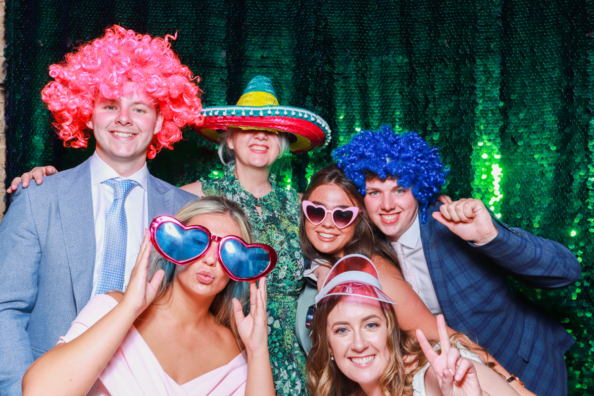 group posing for cotswolds photo booth hire