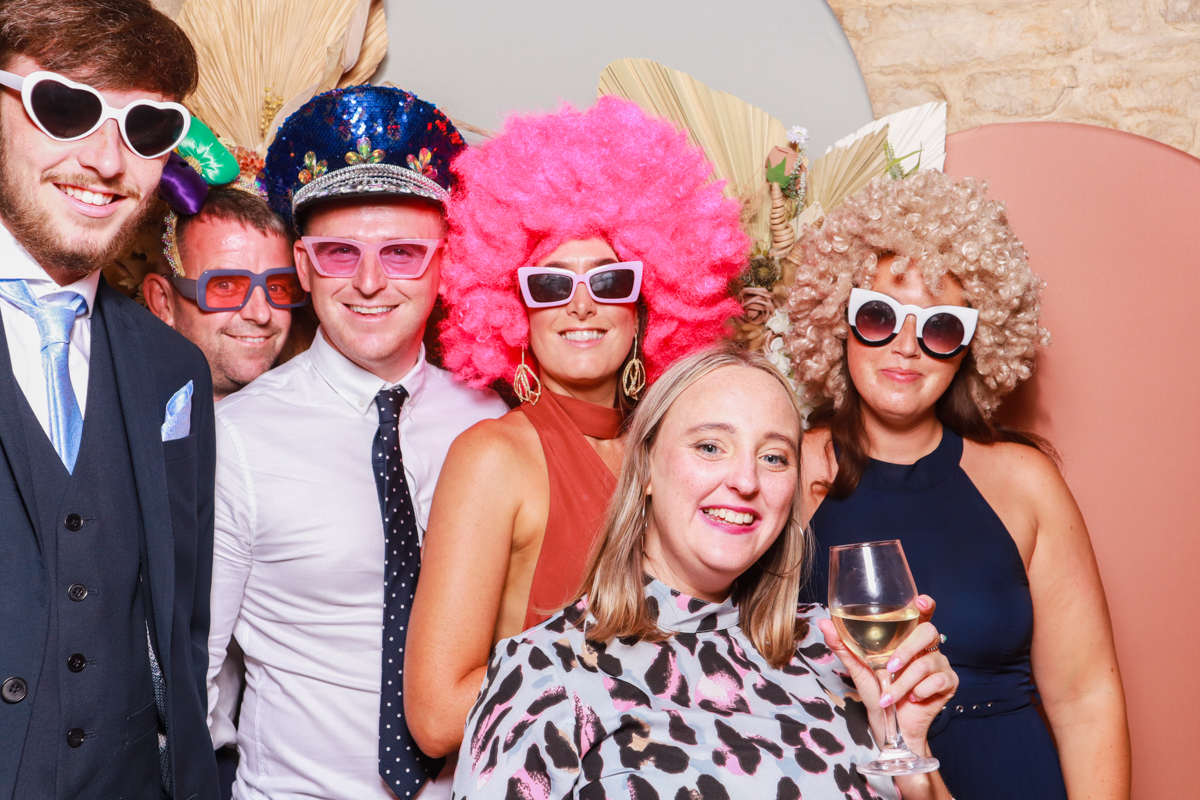 kingscote barn photo booth hire