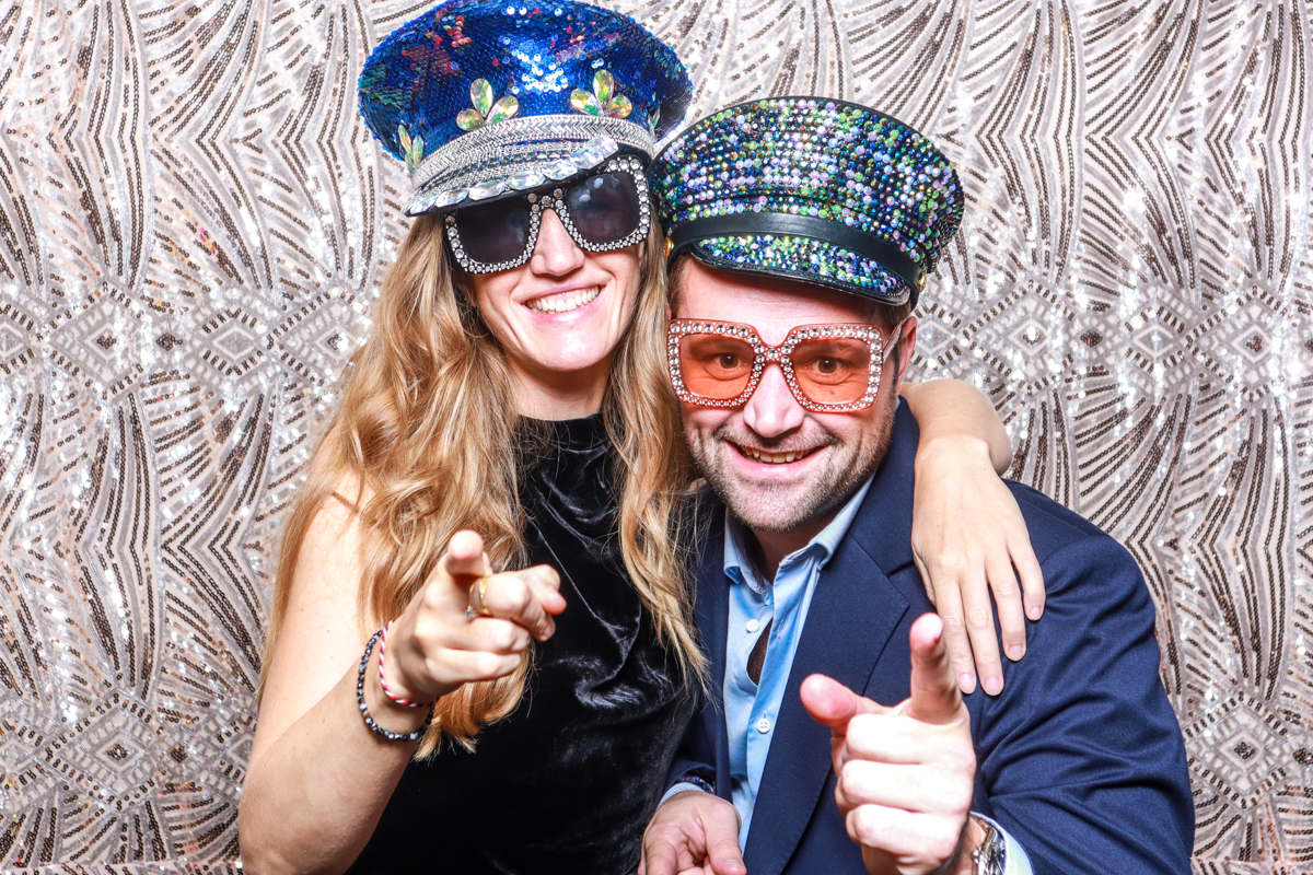 sequins backdrop for photo booth photos during the party entertainment