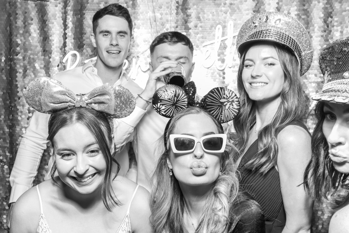 wedding photo booth hire cotswolds