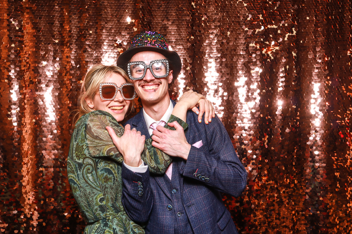 photo booth hire for a cotswolds wedding party