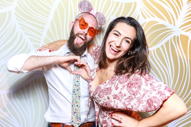 primrose farm barn photo booth hire oxfordshire