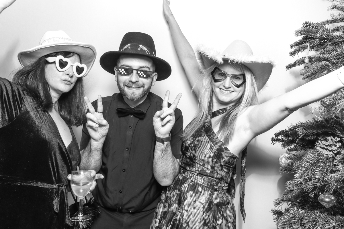 black and white photo booth hire Cotswolds
