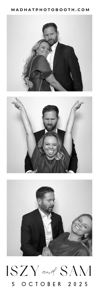 selfie pod photo booth prints design