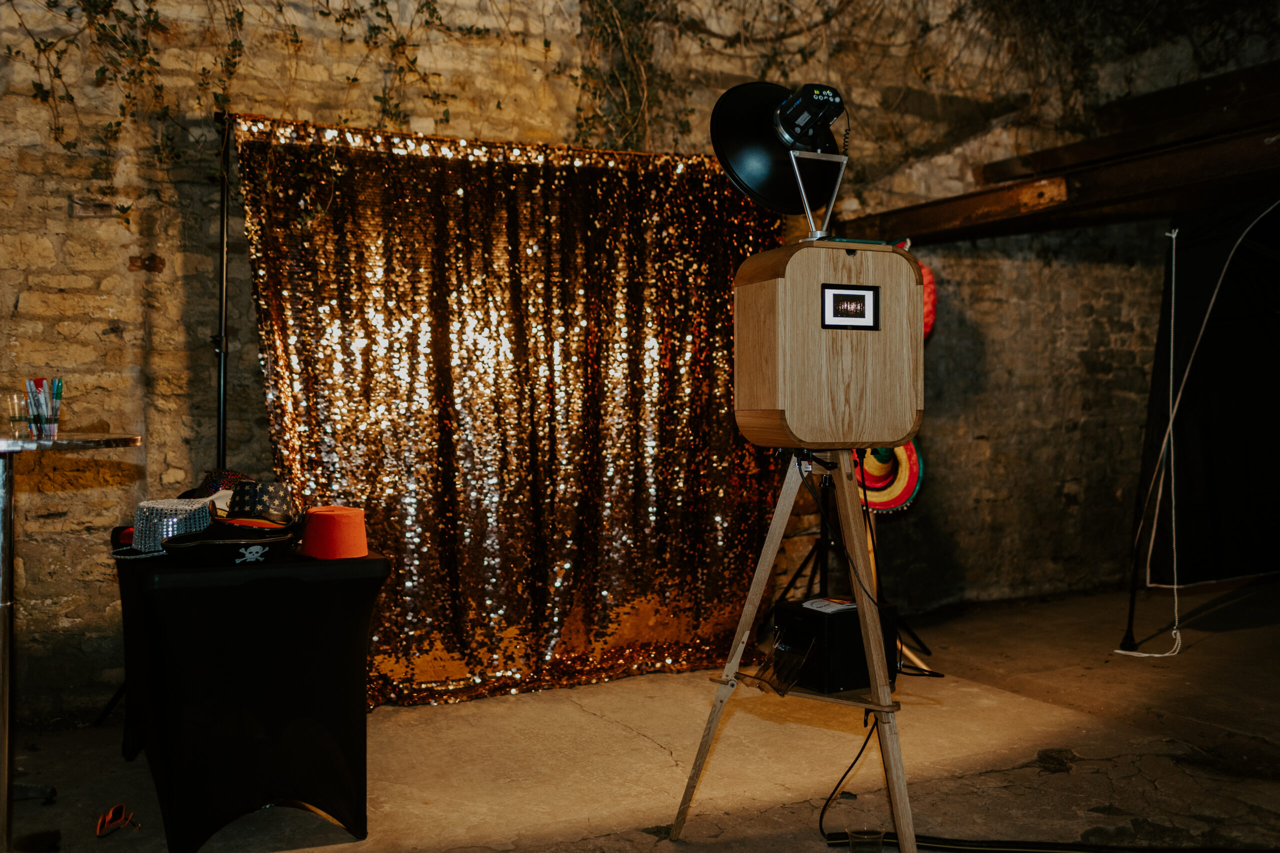 outdoor photo booth rental in the cotswolds